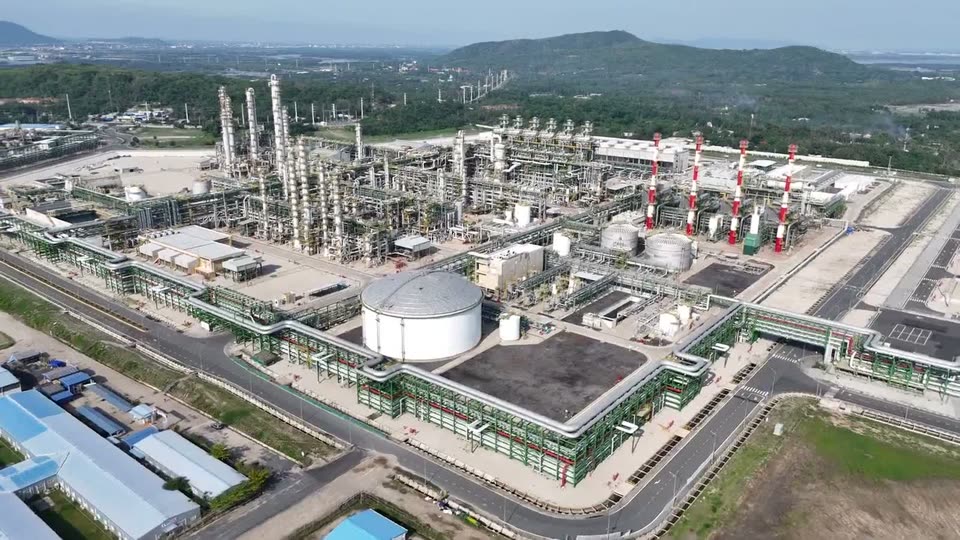 Instalație industrială aeriană